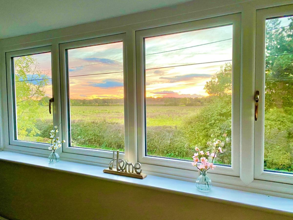 Red House Cottage - Peaceful - Views - Walks Lincoln Eksteriør bilde